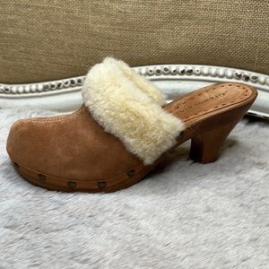 Gianni Bini Brown Suede Mules with Cream Fur Accent